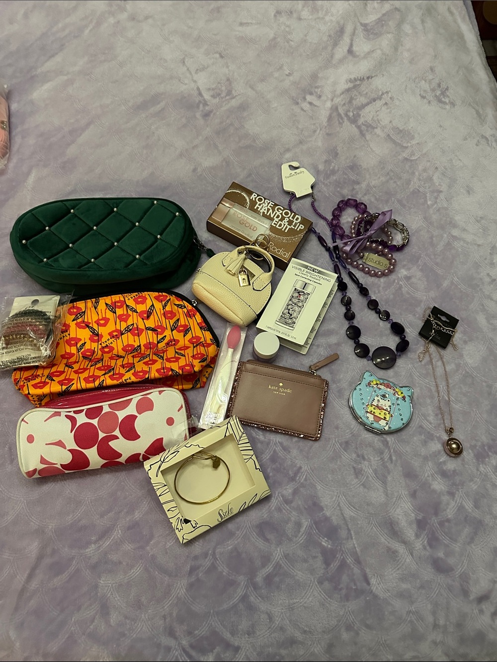 Kate spade, Clinique, Vera Bradley and more